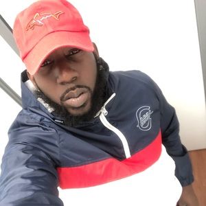 Meet your Posher, Nicholas